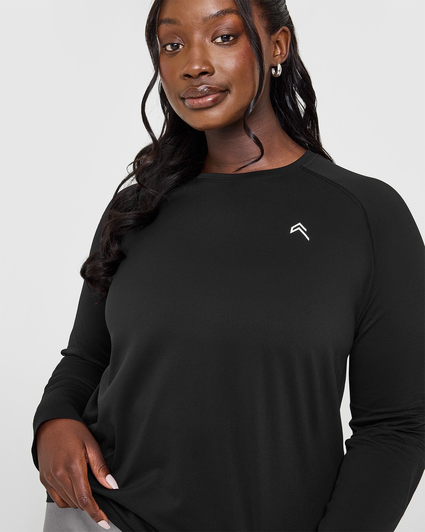 Go To Seamless Loose Long Sleeve Top | Black - Image 4