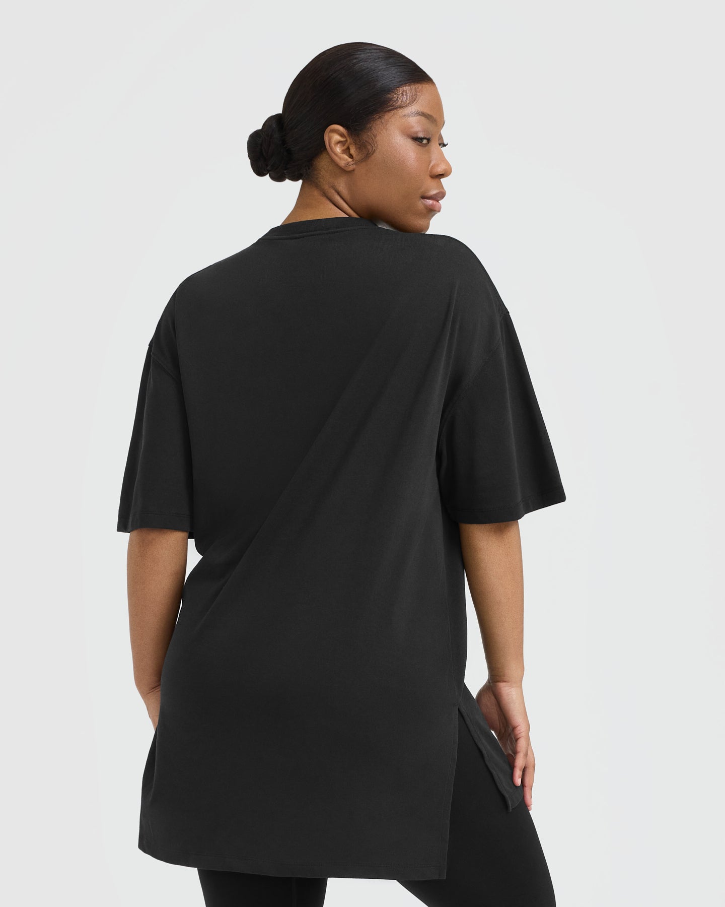 Classic Oversized Longline T-Shirt | Black - Image 2