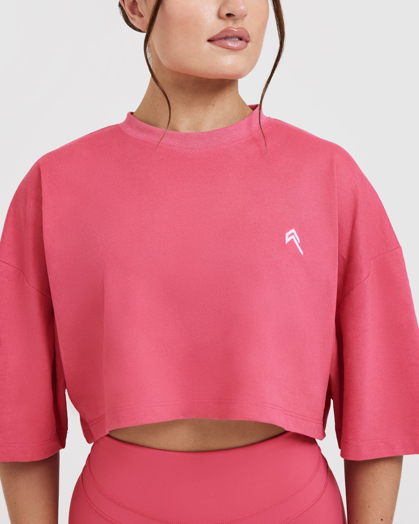 Classic Relaxed Crop Lightweight T-Shirt | Velvet Pink - Image 4