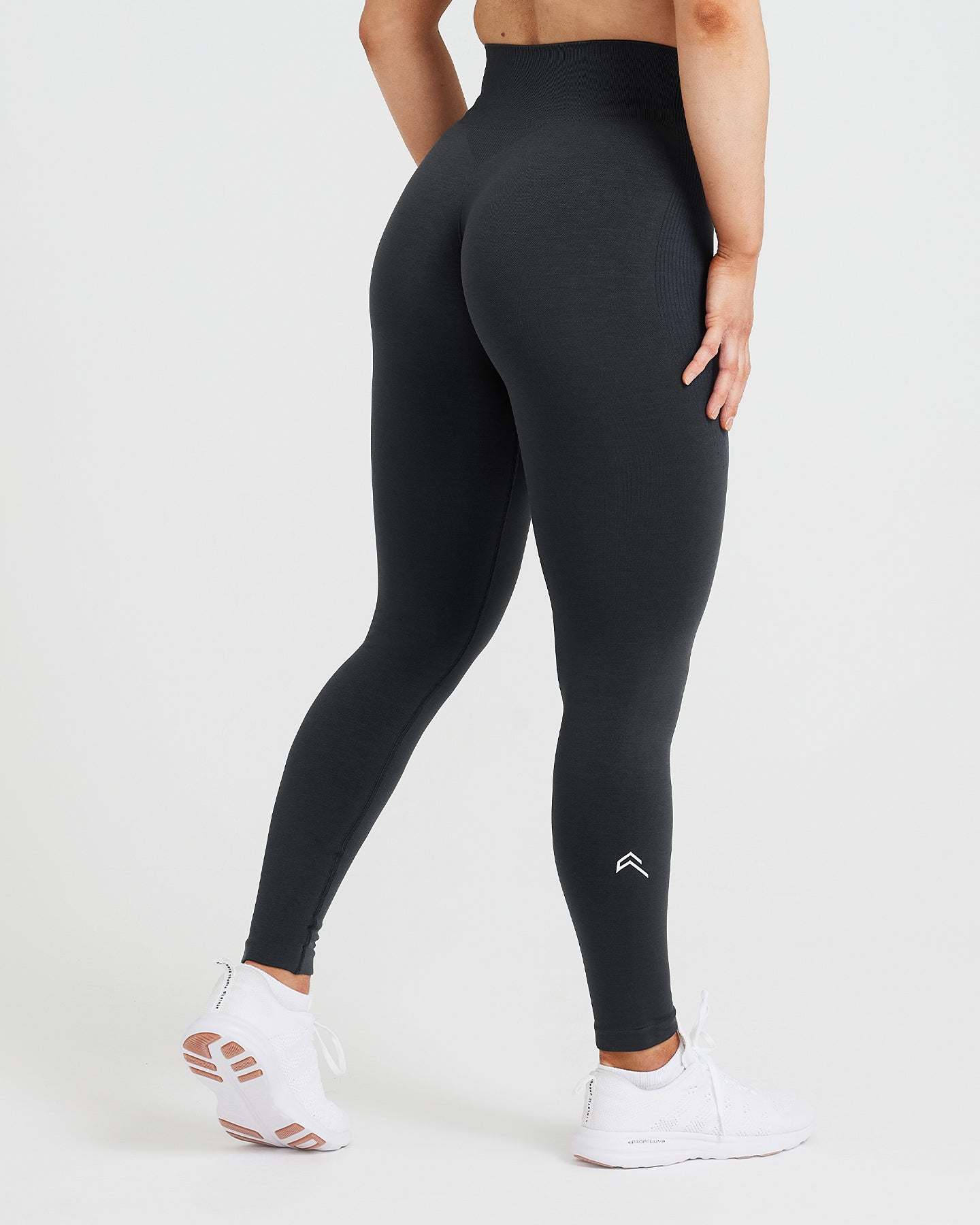 Classic Seamless 2.0 Leggings | Coal Marl - Image 2