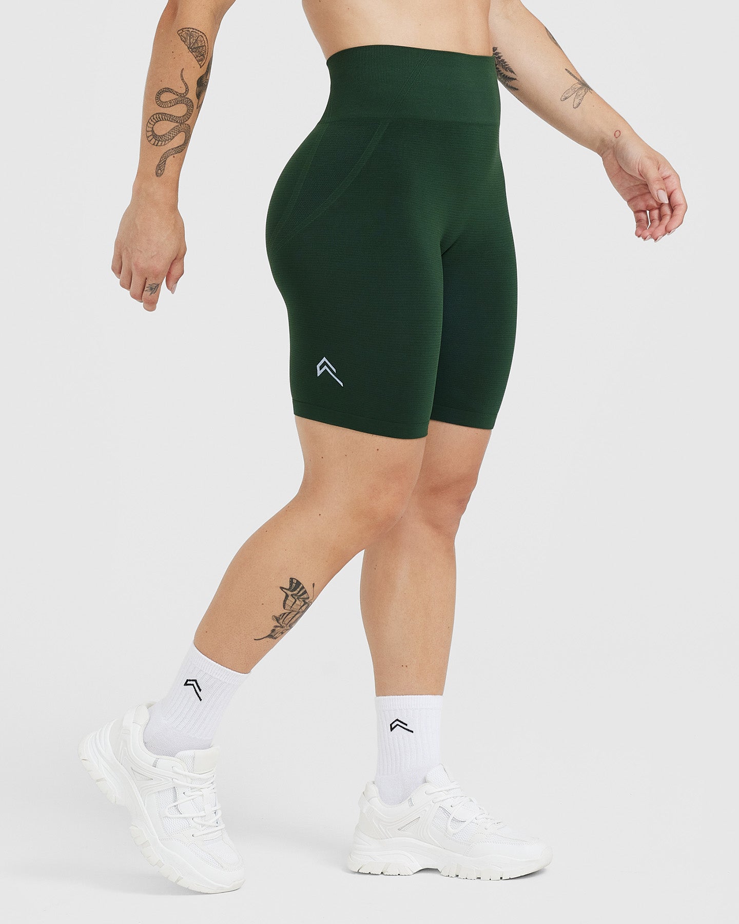 EffortlessLift Seamless Cycling Shorts with White Logo | Evergreen - Image 3