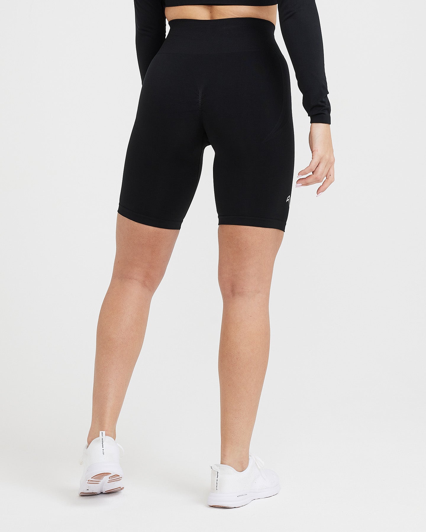 EffortlessLift Seamless Cycling Shorts with White Logo | Black - Image 4