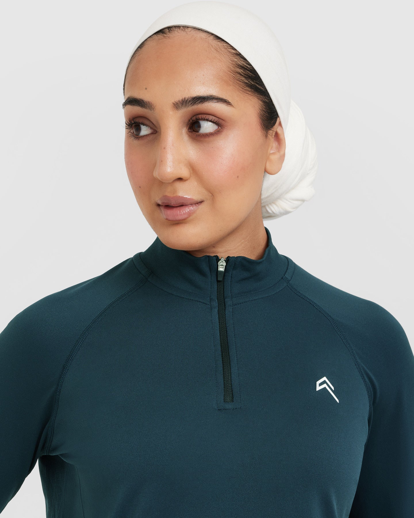 Go To Seamless Loose Long Sleeve Longline Top | Oil Blue - Image 4