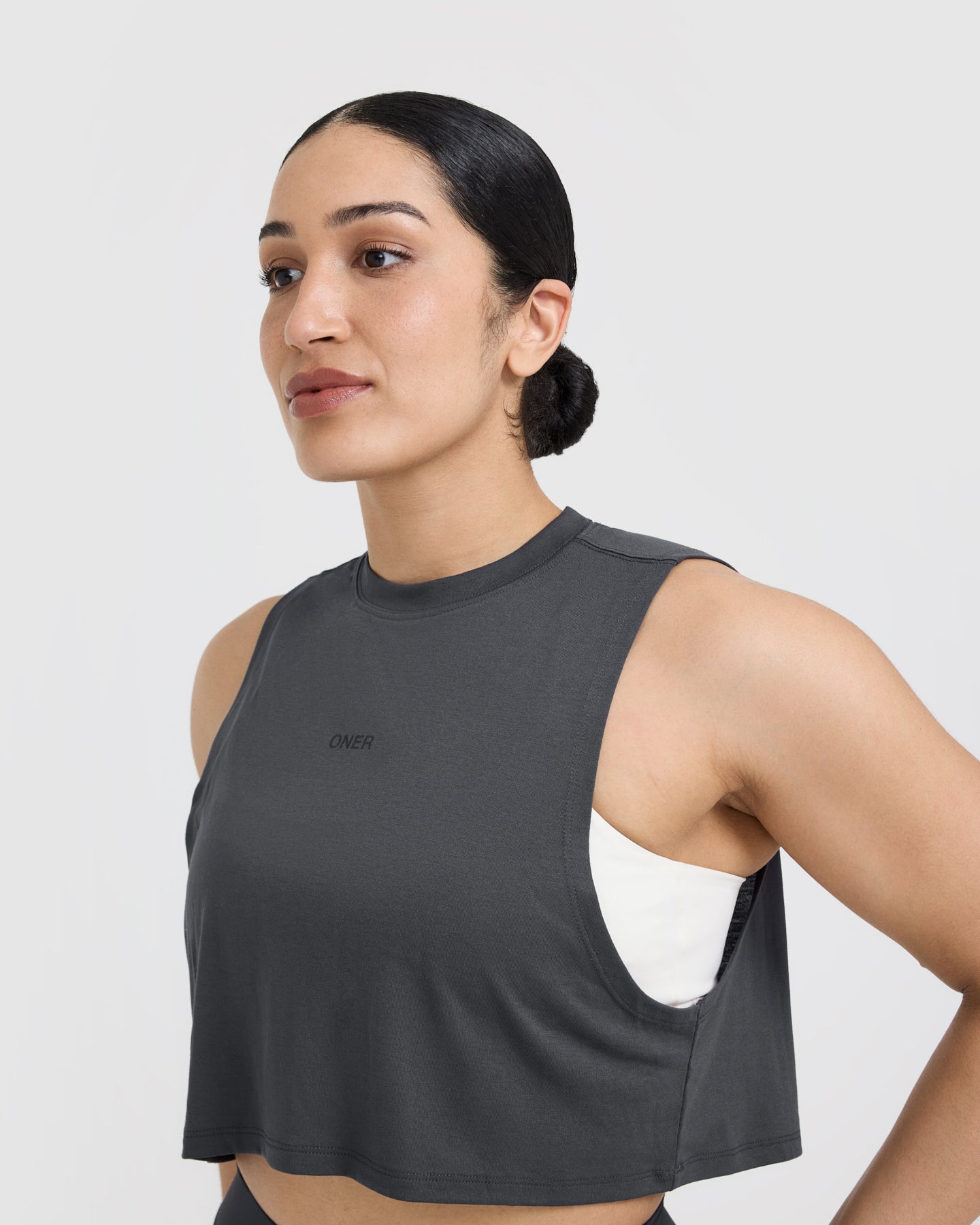Go To Muscle Crop Tank | Coal - Image 5
