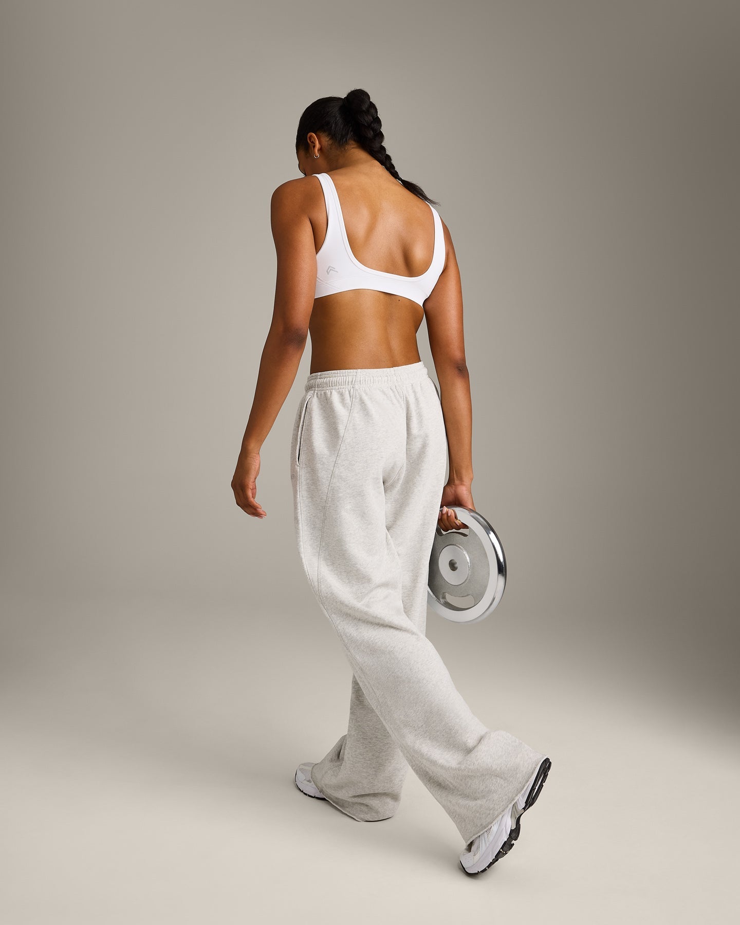 EffortlessLift Square Neck Sports Bra with Grey Logo | White - Image 2