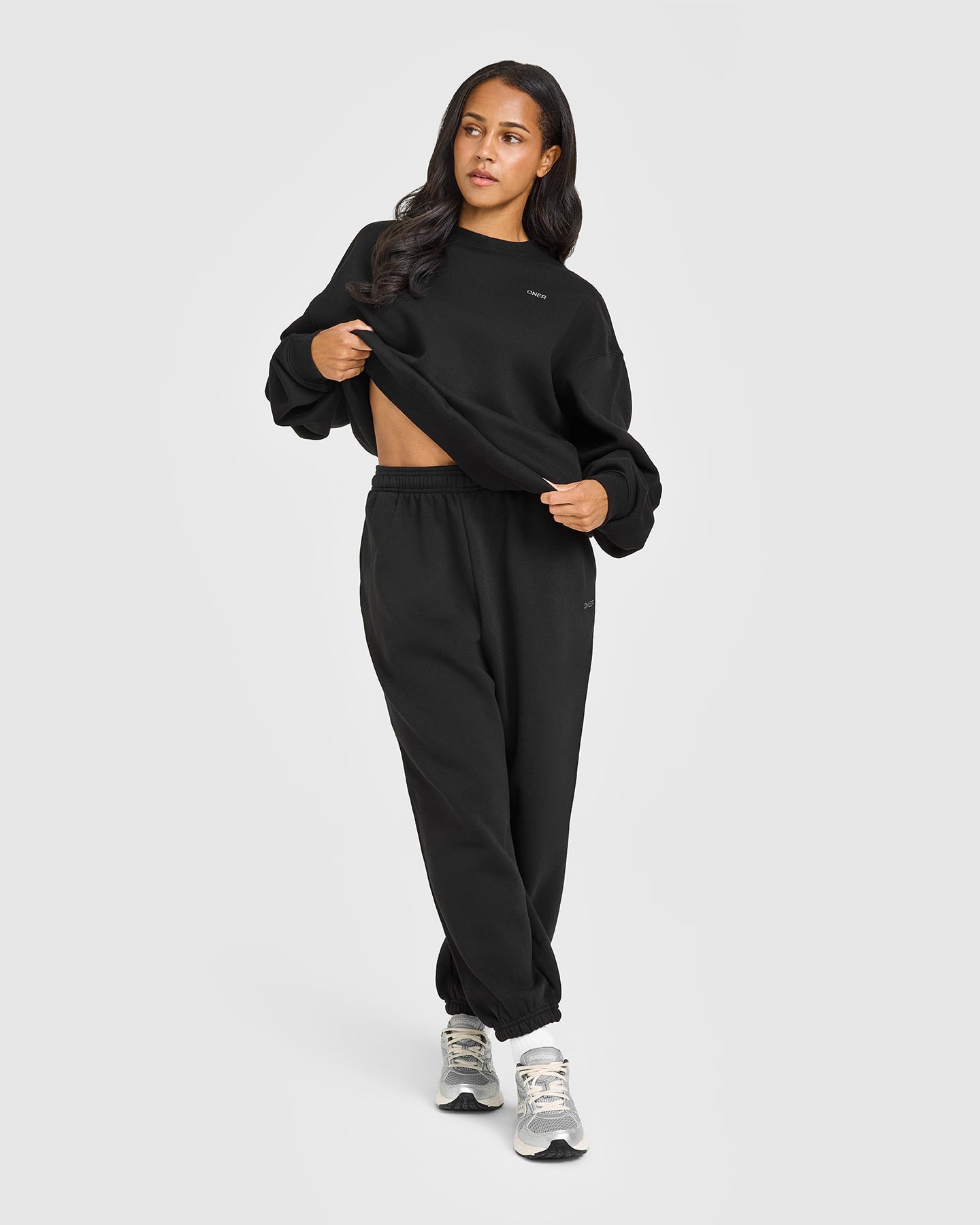 Foundations Oversized Sweatshirt | Black - Image 2