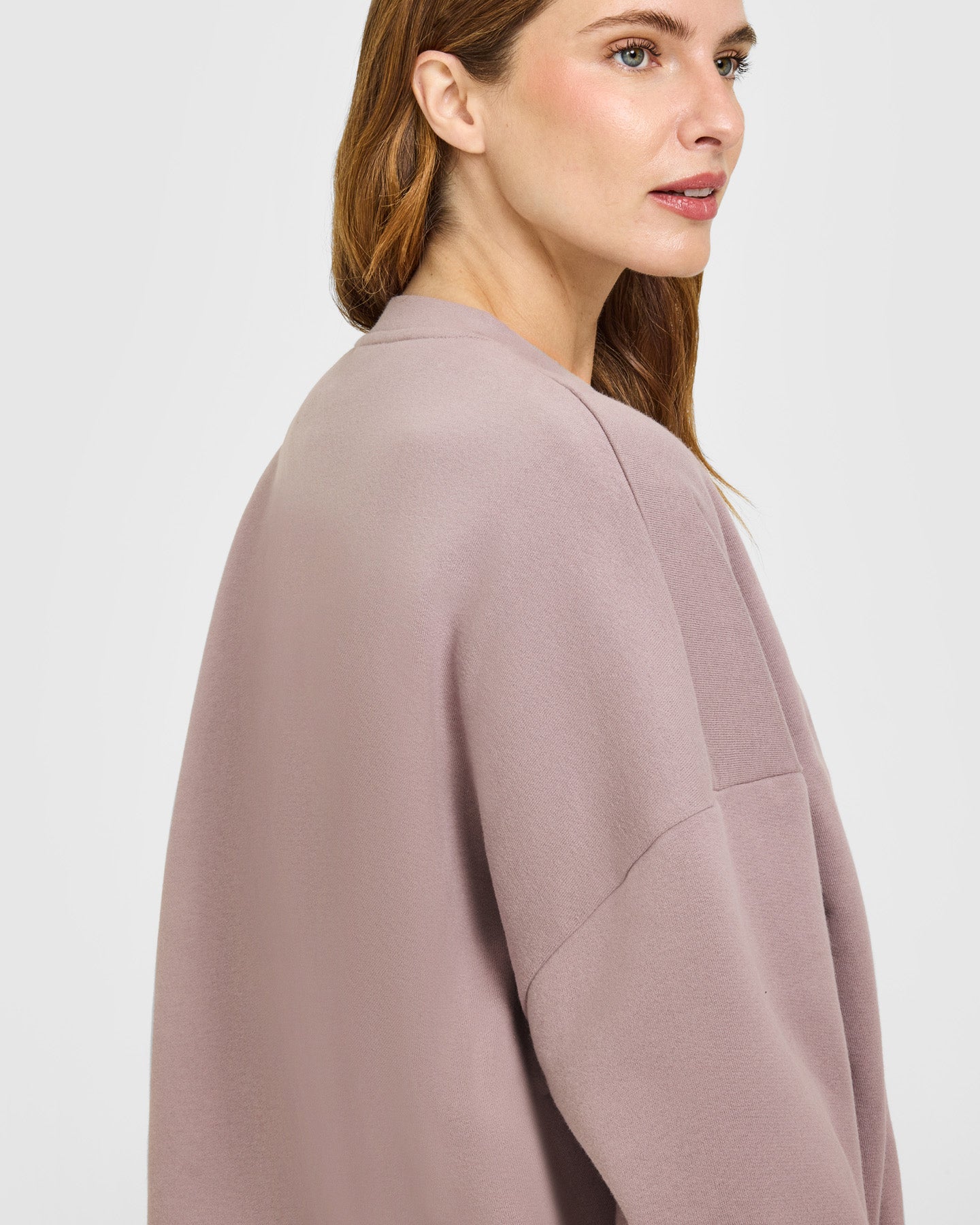 Mid Weight Sweatshirt | Dusty Purple - Image 4
