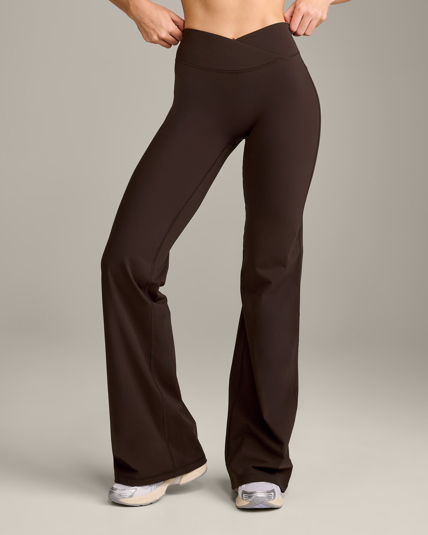 UnifiedMove Wrap Flared Bottoms with Reflective Logo | 70% Cocoa