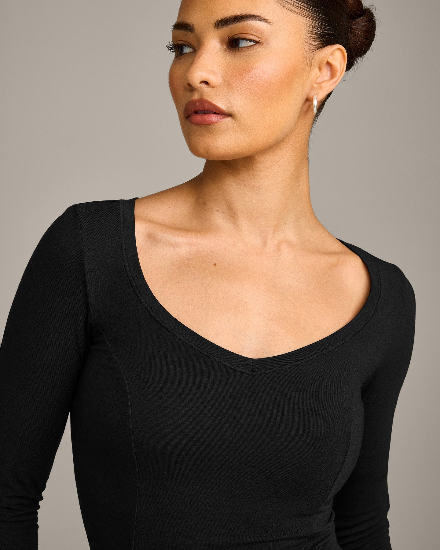 Mellow Motion Wide V Neck Long Sleeve Top | Black - Image 4
