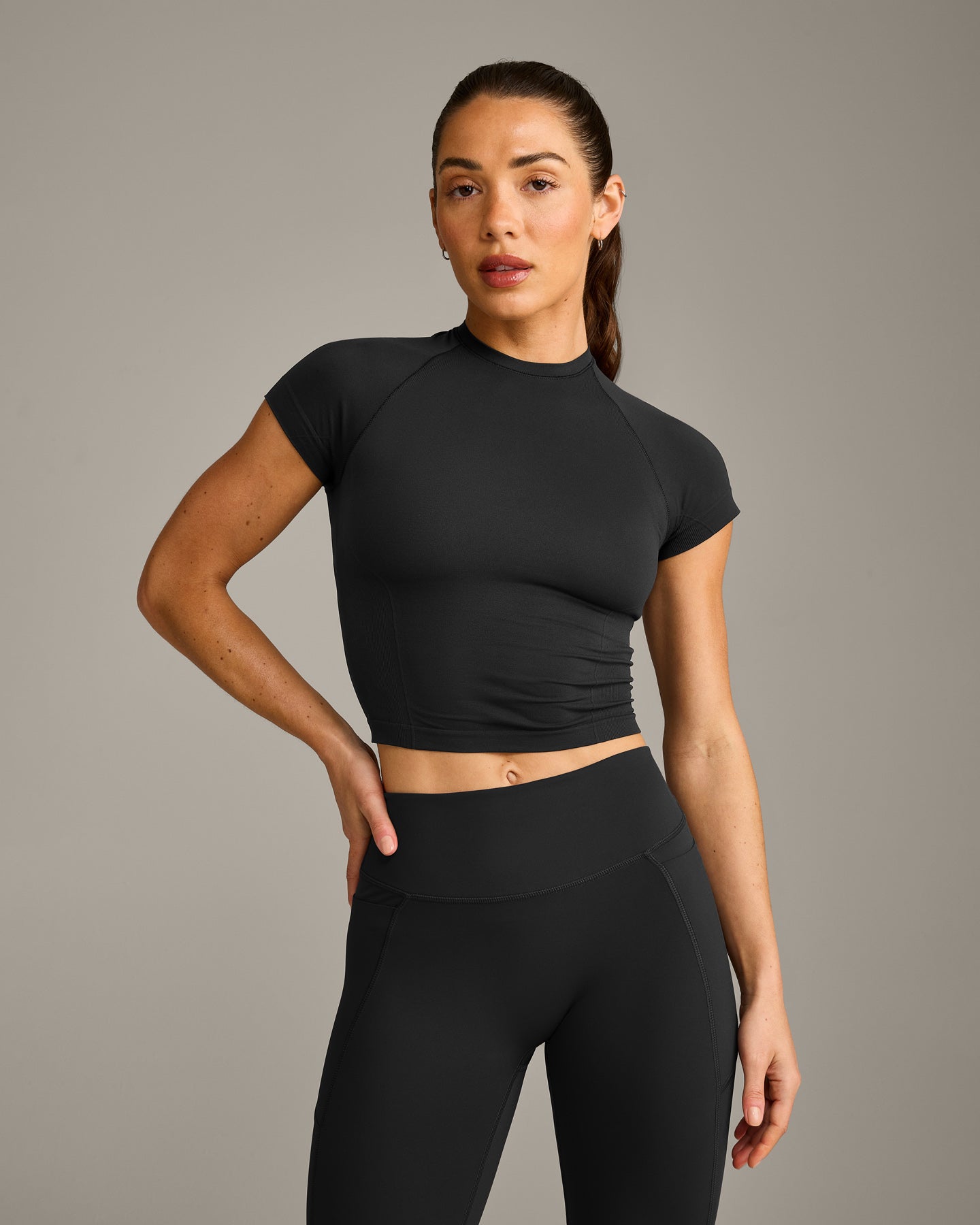 Oner Seamless Fitted Top | Soft Black